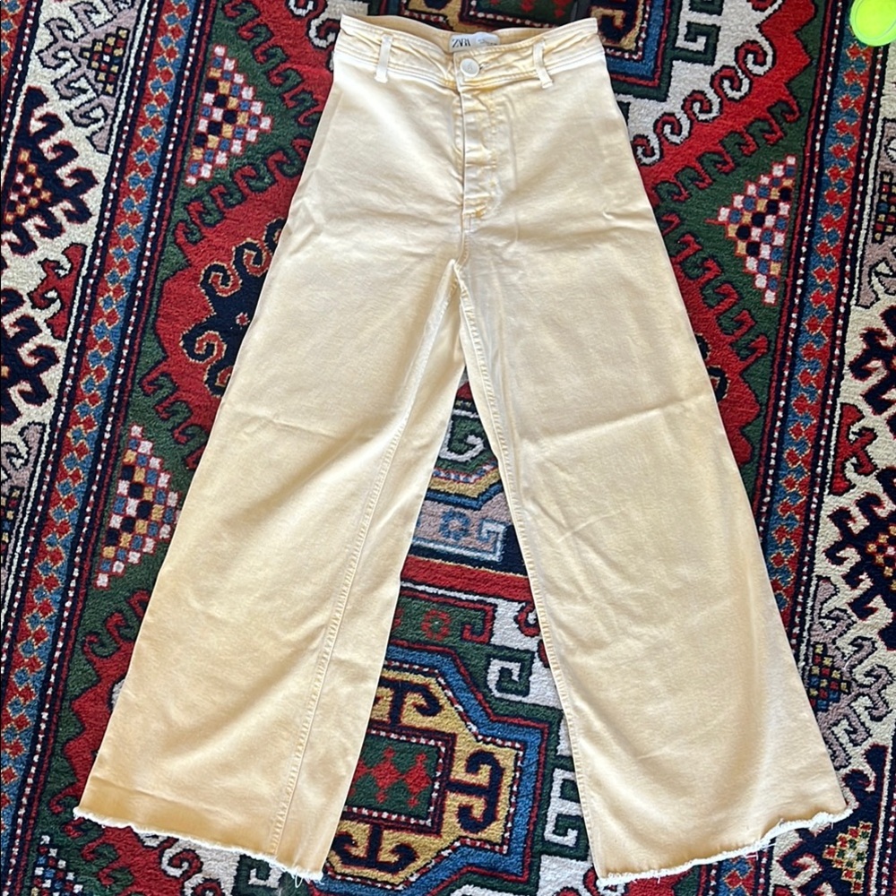 Zara Cream Wide Leg Jeans